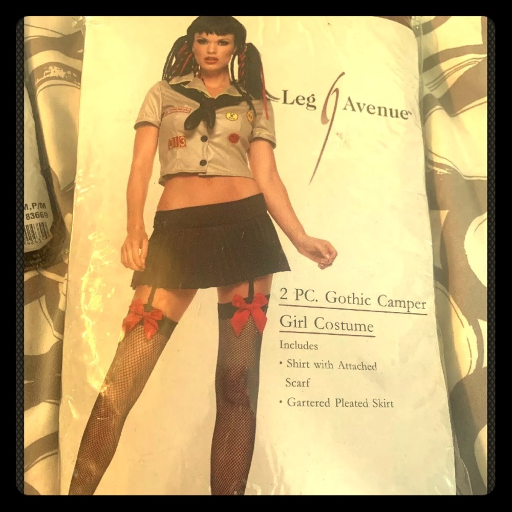 New 2 Pc. Gothic Camper Womans Costume Size S/M